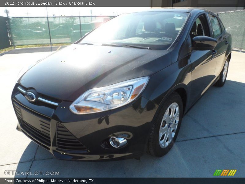 Black / Charcoal Black 2012 Ford Focus SE Sedan