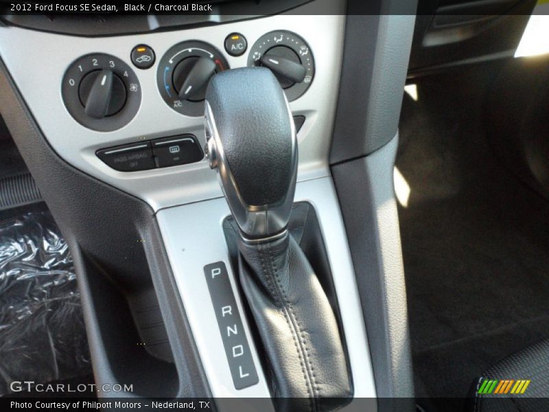 Black / Charcoal Black 2012 Ford Focus SE Sedan