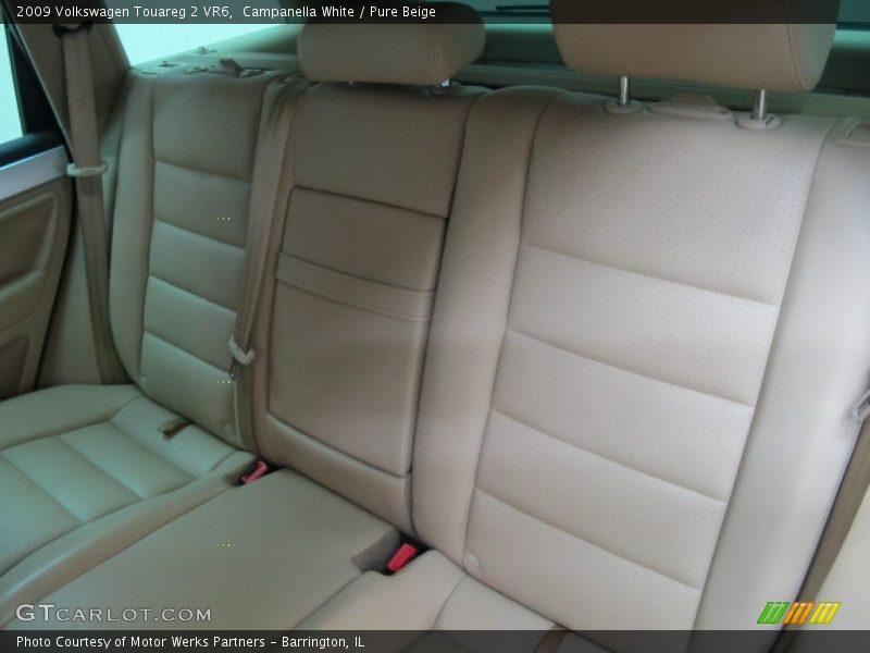 Campanella White / Pure Beige 2009 Volkswagen Touareg 2 VR6