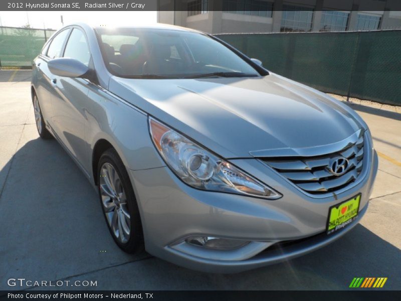 Radiant Silver / Gray 2012 Hyundai Sonata SE