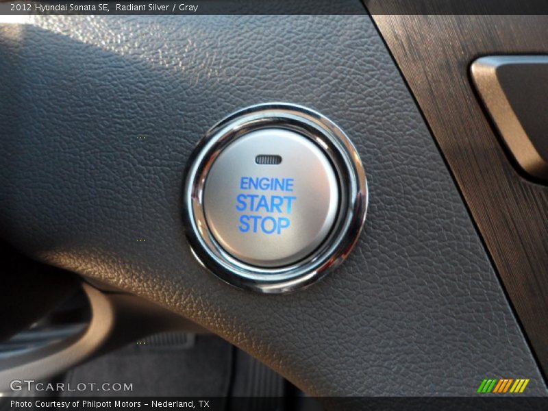 Radiant Silver / Gray 2012 Hyundai Sonata SE