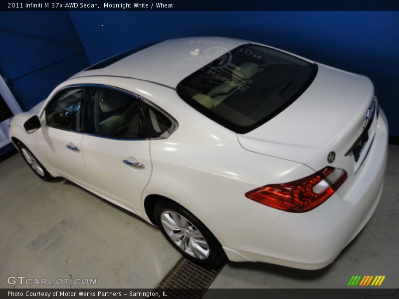 Moonlight White / Wheat 2011 Infiniti M 37x AWD Sedan