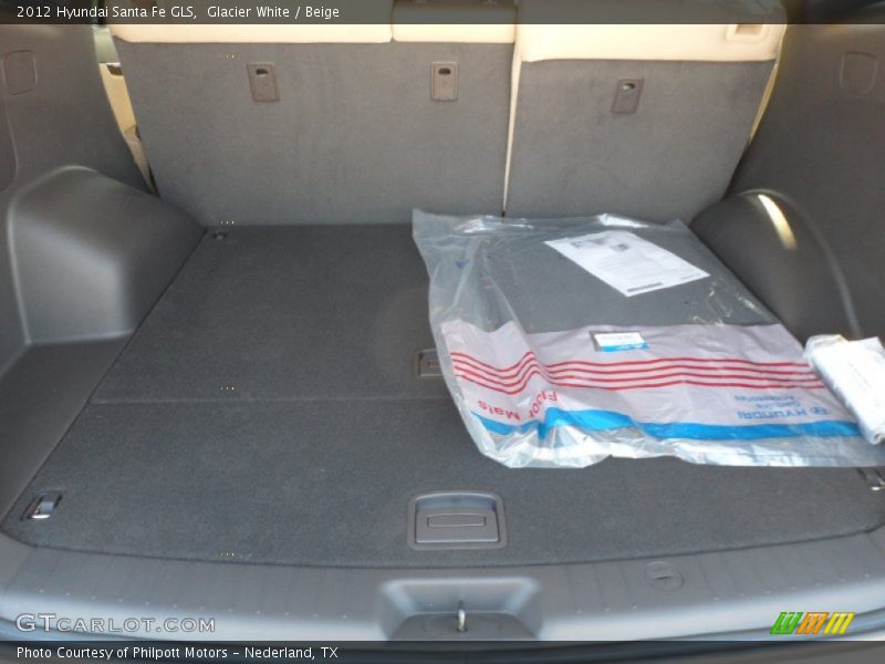 Glacier White / Beige 2012 Hyundai Santa Fe GLS