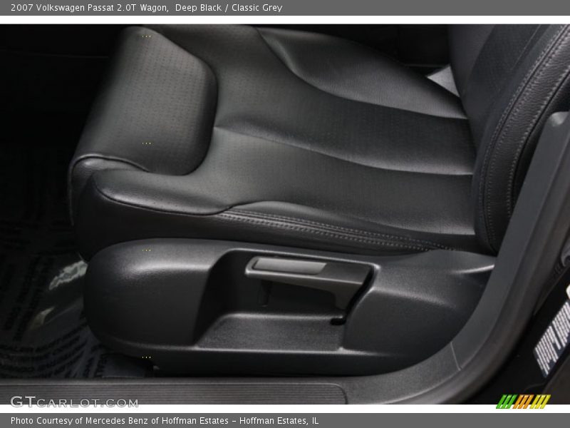 Deep Black / Classic Grey 2007 Volkswagen Passat 2.0T Wagon