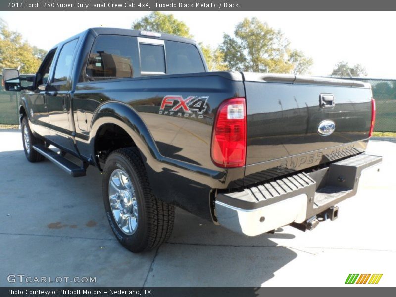 Tuxedo Black Metallic / Black 2012 Ford F250 Super Duty Lariat Crew Cab 4x4