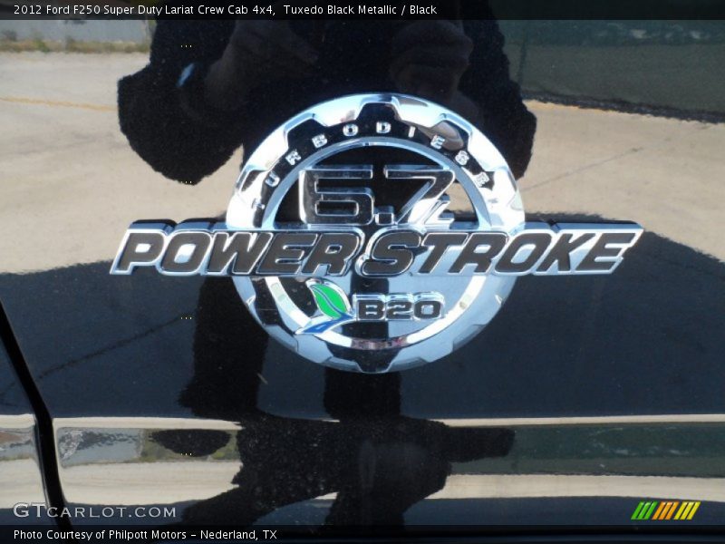 Tuxedo Black Metallic / Black 2012 Ford F250 Super Duty Lariat Crew Cab 4x4