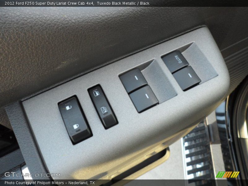 Tuxedo Black Metallic / Black 2012 Ford F250 Super Duty Lariat Crew Cab 4x4