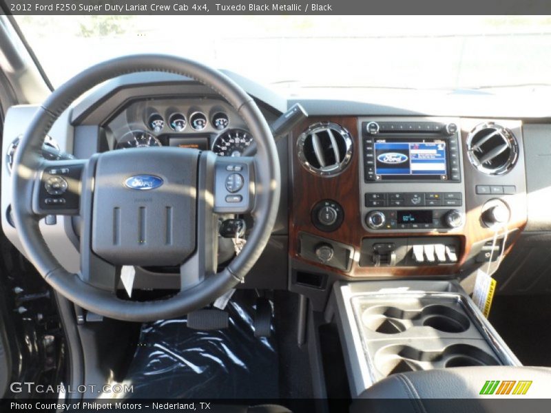 Tuxedo Black Metallic / Black 2012 Ford F250 Super Duty Lariat Crew Cab 4x4