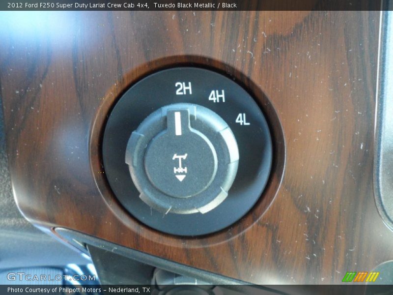 Tuxedo Black Metallic / Black 2012 Ford F250 Super Duty Lariat Crew Cab 4x4