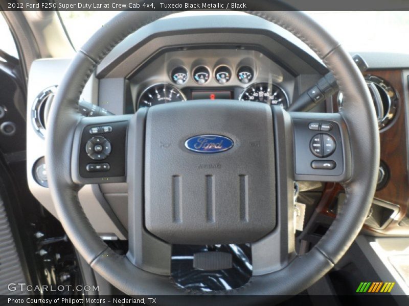 Tuxedo Black Metallic / Black 2012 Ford F250 Super Duty Lariat Crew Cab 4x4