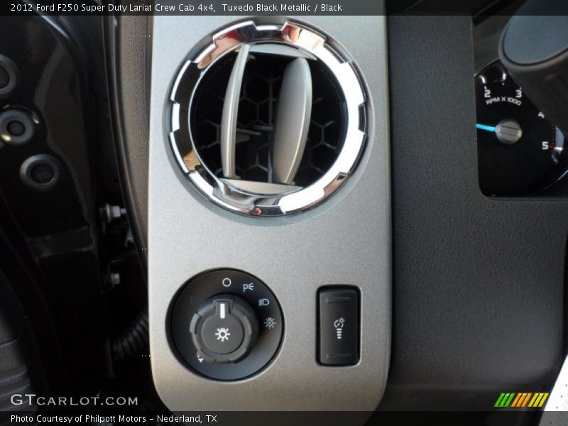 Tuxedo Black Metallic / Black 2012 Ford F250 Super Duty Lariat Crew Cab 4x4