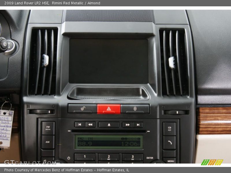 Rimini Red Metallic / Almond 2009 Land Rover LR2 HSE