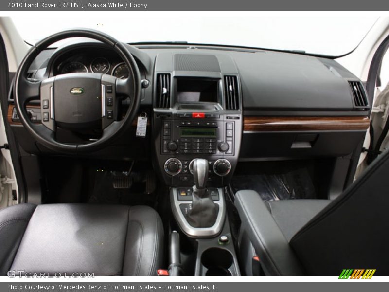 Alaska White / Ebony 2010 Land Rover LR2 HSE
