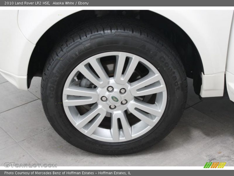 Alaska White / Ebony 2010 Land Rover LR2 HSE