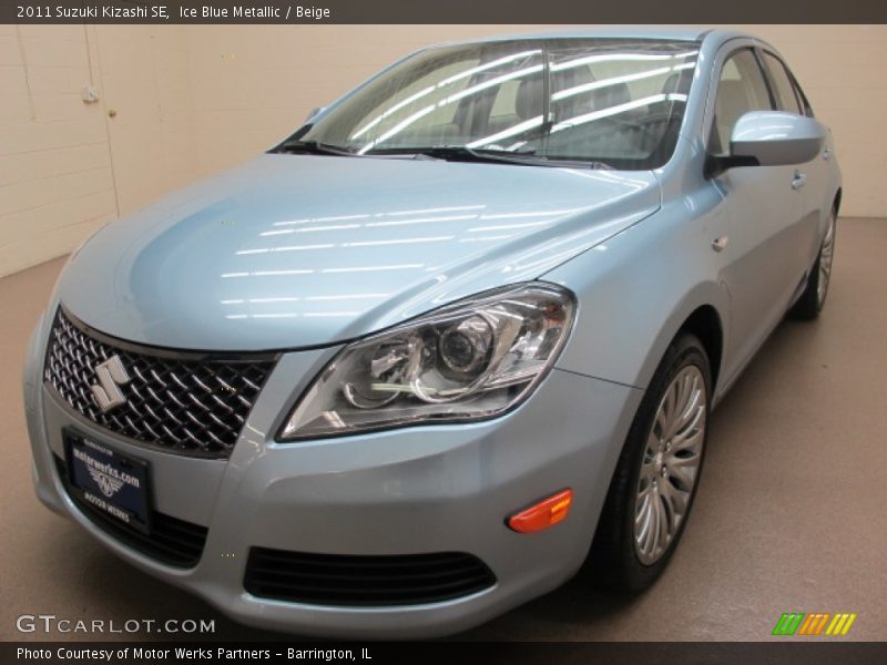Ice Blue Metallic / Beige 2011 Suzuki Kizashi SE