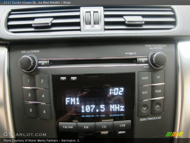 Ice Blue Metallic / Beige 2011 Suzuki Kizashi SE