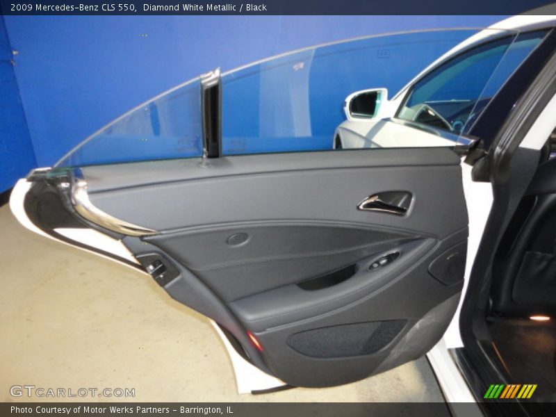Diamond White Metallic / Black 2009 Mercedes-Benz CLS 550