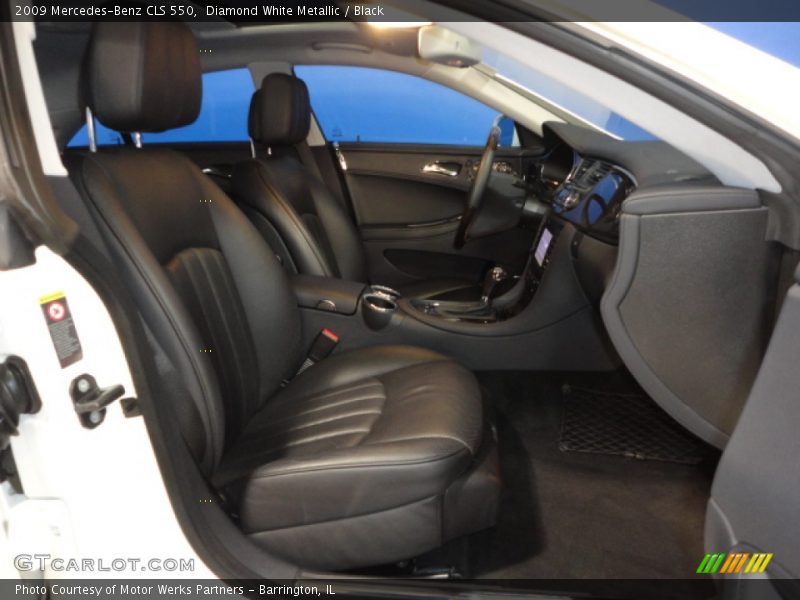 Diamond White Metallic / Black 2009 Mercedes-Benz CLS 550