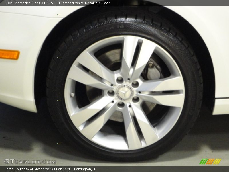 Diamond White Metallic / Black 2009 Mercedes-Benz CLS 550