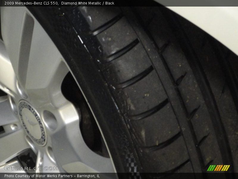 Diamond White Metallic / Black 2009 Mercedes-Benz CLS 550