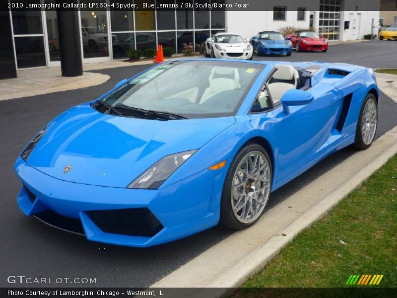 Front 3/4 View of 2010 Gallardo LP560-4 Spyder