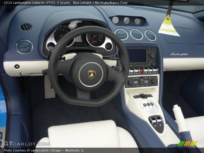 Dashboard of 2010 Gallardo LP560-4 Spyder