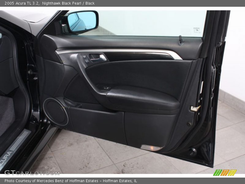 Nighthawk Black Pearl / Black 2005 Acura TL 3.2