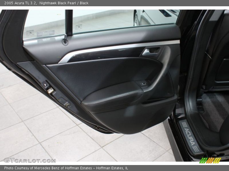 Nighthawk Black Pearl / Black 2005 Acura TL 3.2