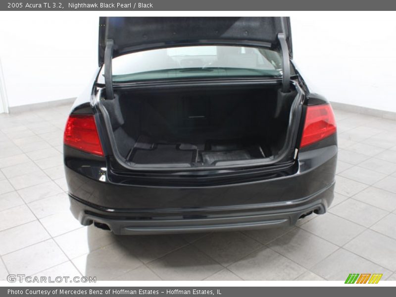 Nighthawk Black Pearl / Black 2005 Acura TL 3.2
