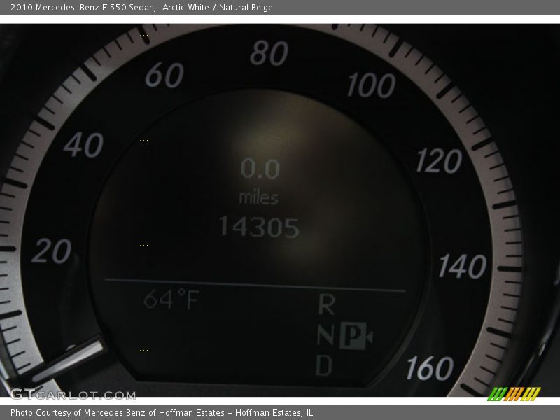 Arctic White / Natural Beige 2010 Mercedes-Benz E 550 Sedan