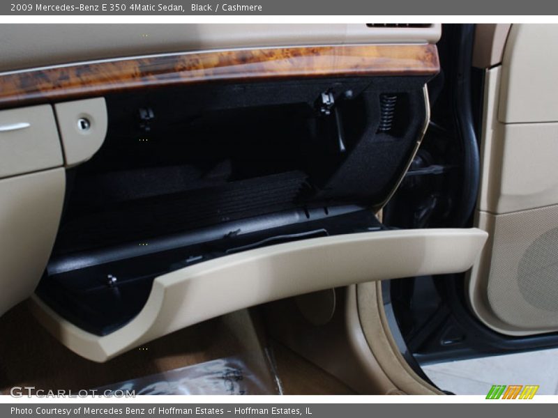 Black / Cashmere 2009 Mercedes-Benz E 350 4Matic Sedan