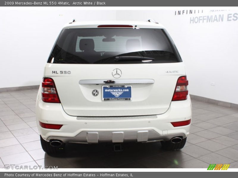 Arctic White / Black 2009 Mercedes-Benz ML 550 4Matic