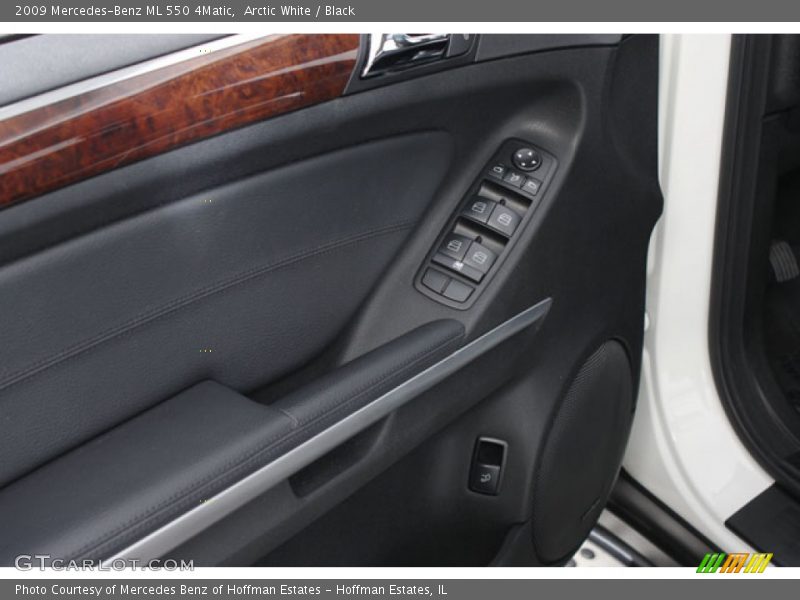 Arctic White / Black 2009 Mercedes-Benz ML 550 4Matic