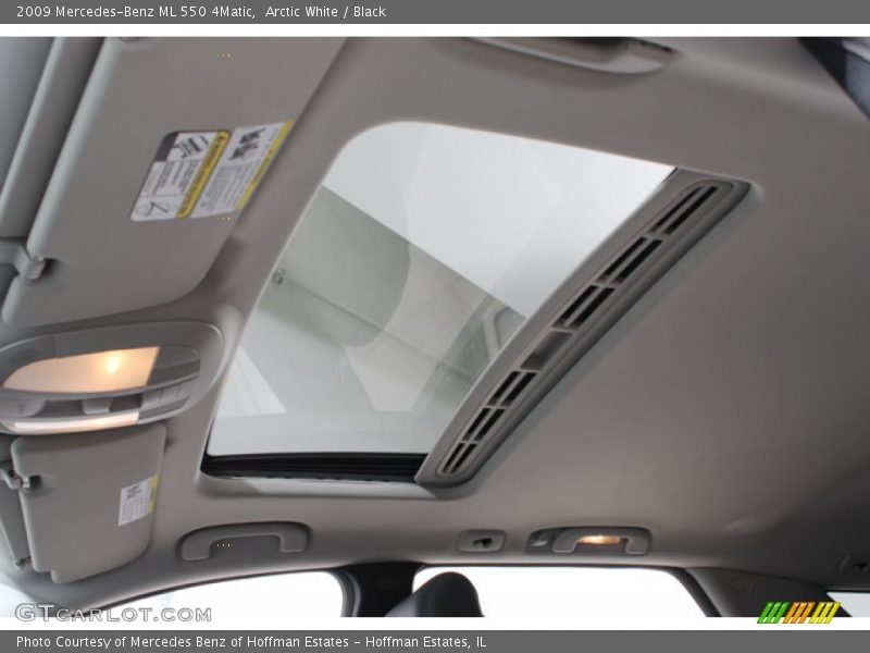 Arctic White / Black 2009 Mercedes-Benz ML 550 4Matic