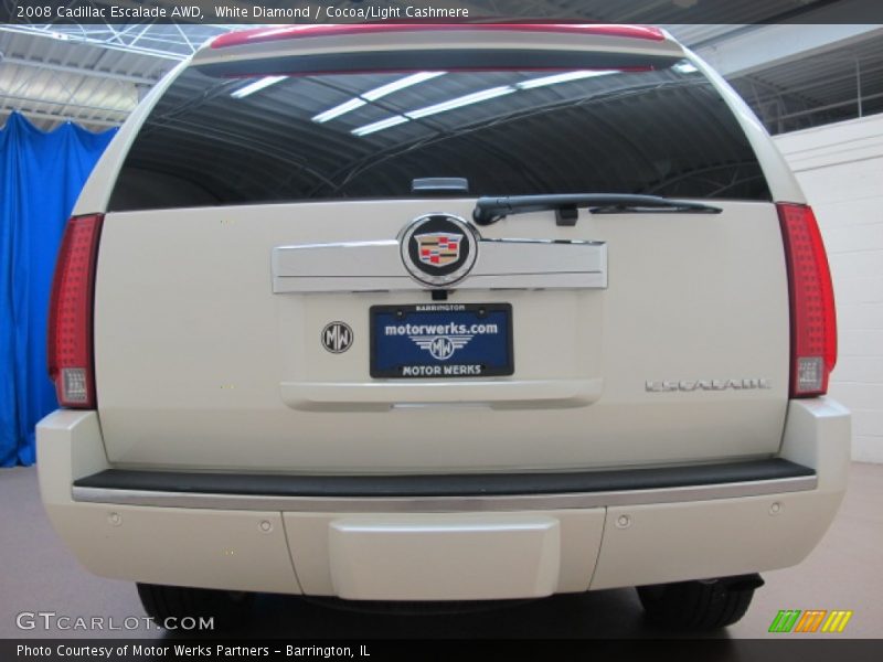White Diamond / Cocoa/Light Cashmere 2008 Cadillac Escalade AWD