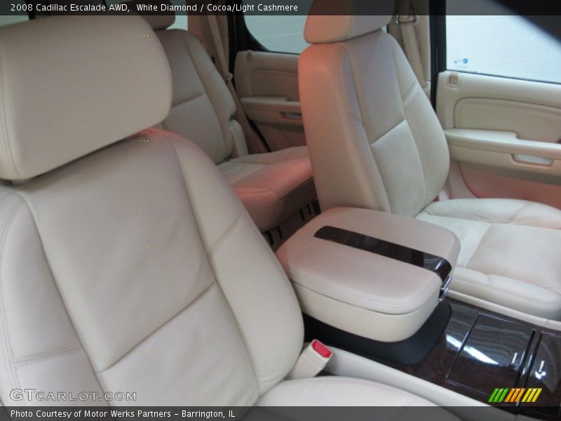 White Diamond / Cocoa/Light Cashmere 2008 Cadillac Escalade AWD