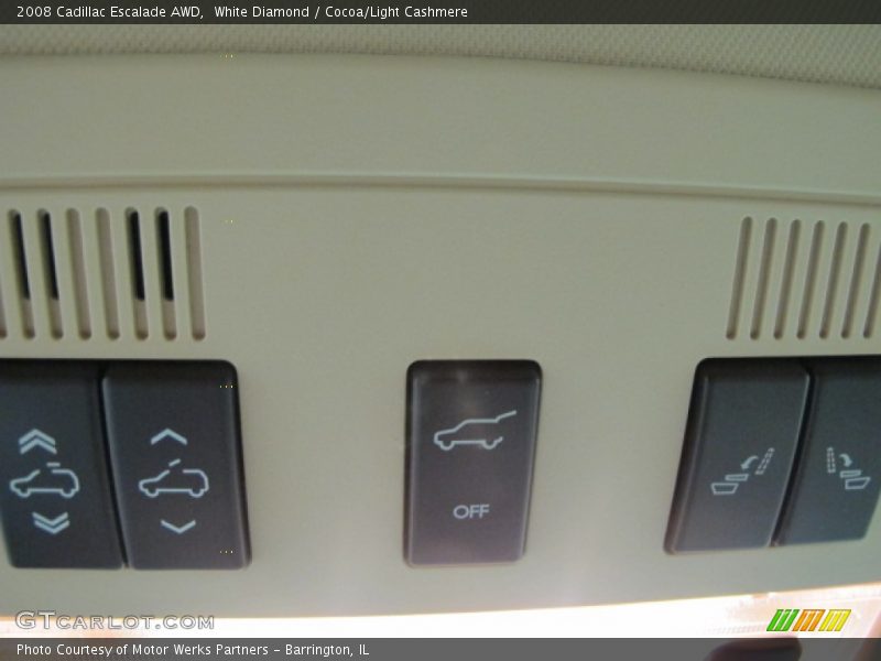 White Diamond / Cocoa/Light Cashmere 2008 Cadillac Escalade AWD