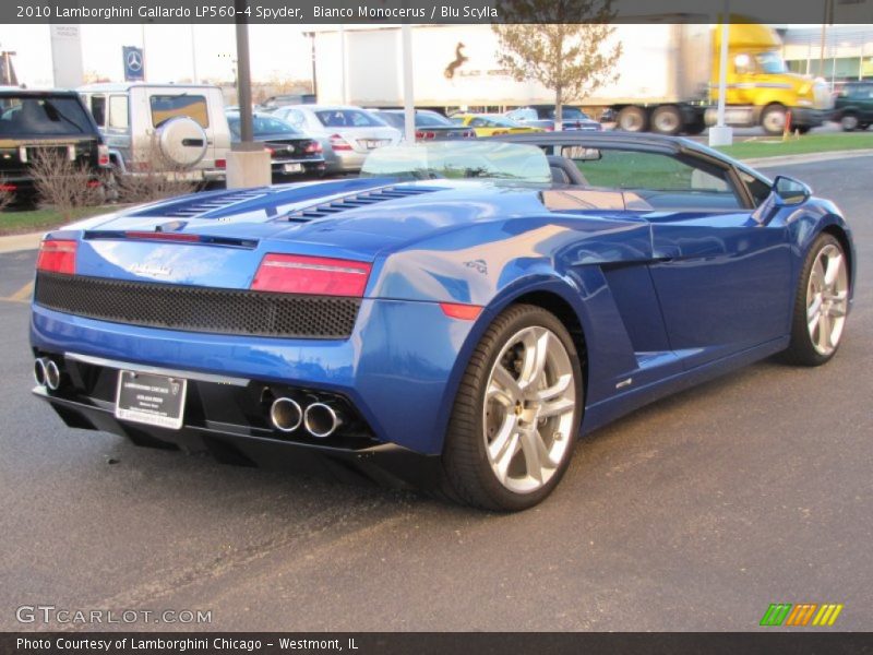 Bianco Monocerus / Blu Scylla 2010 Lamborghini Gallardo LP560-4 Spyder