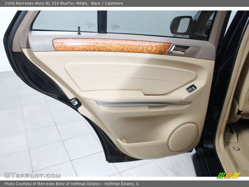 Black / Cashmere 2009 Mercedes-Benz ML 320 BlueTec 4Matic
