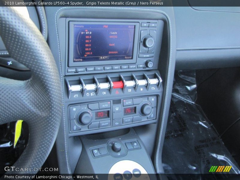 Controls of 2010 Gallardo LP560-4 Spyder
