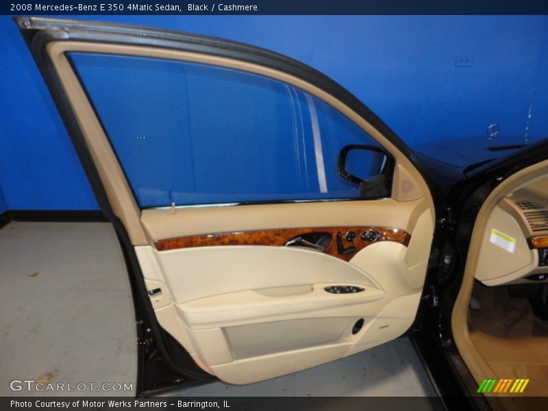 Black / Cashmere 2008 Mercedes-Benz E 350 4Matic Sedan