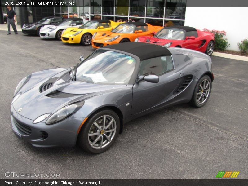 Front 3/4 View of 2005 Elise 