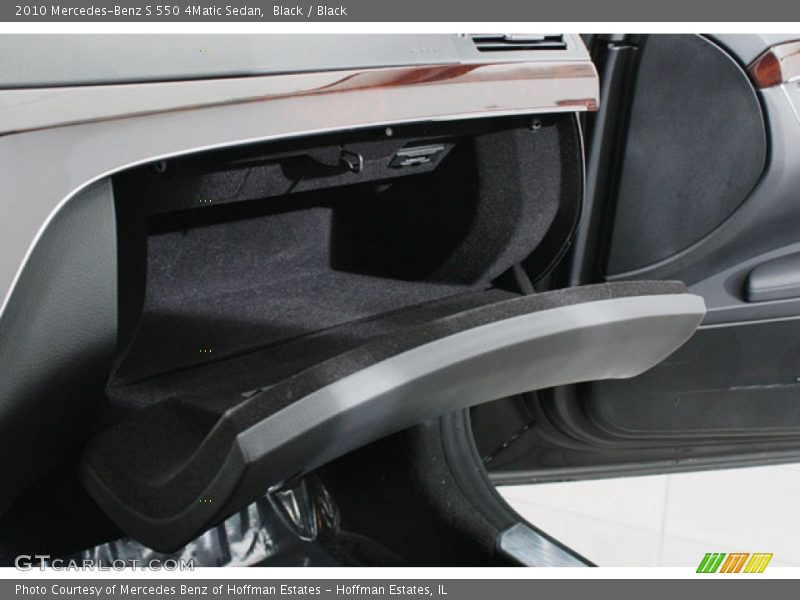 Black / Black 2010 Mercedes-Benz S 550 4Matic Sedan