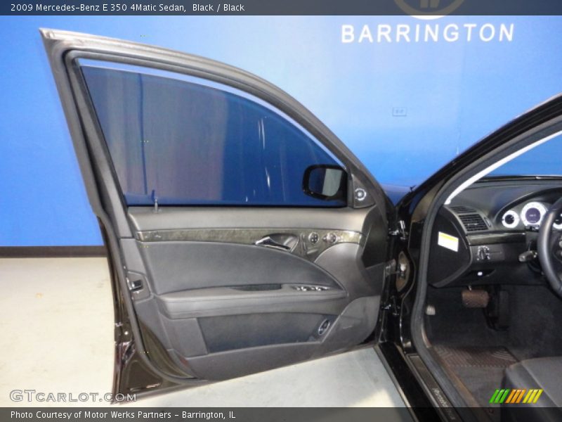 Black / Black 2009 Mercedes-Benz E 350 4Matic Sedan