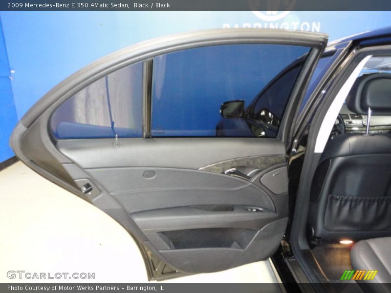 Black / Black 2009 Mercedes-Benz E 350 4Matic Sedan