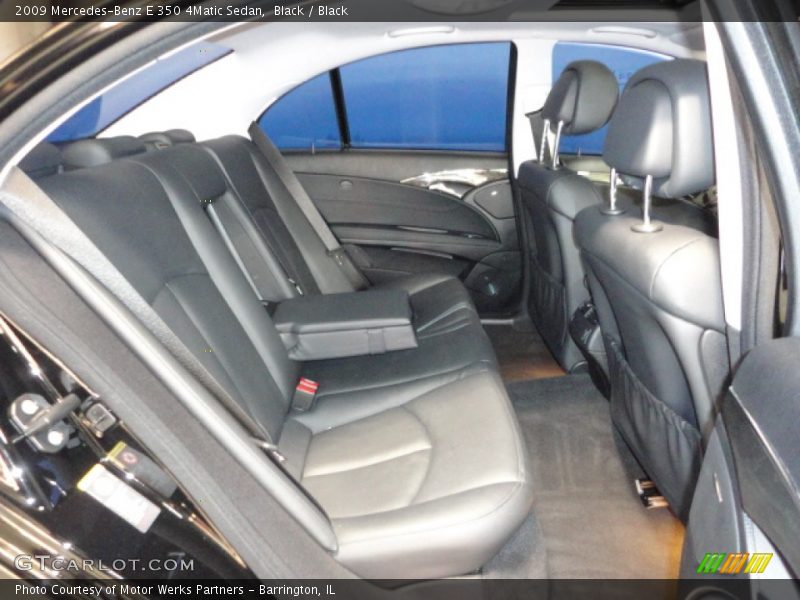Black / Black 2009 Mercedes-Benz E 350 4Matic Sedan