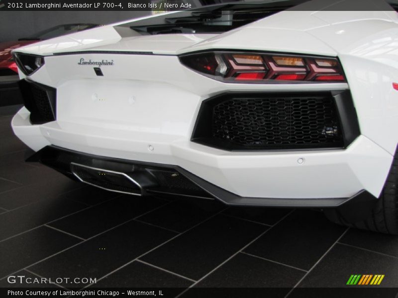 Taillights - 2012 Lamborghini Aventador LP 700-4