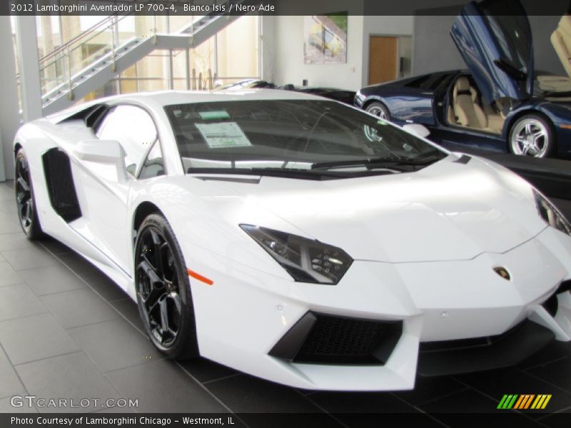 Bianco Isis / Nero Ade 2012 Lamborghini Aventador LP 700-4