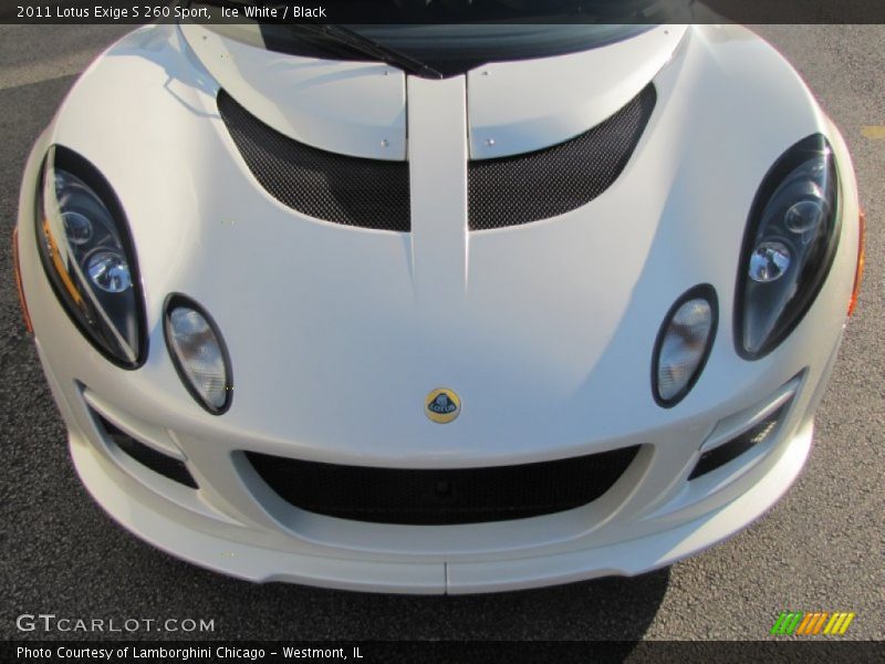 Ice White / Black 2011 Lotus Exige S 260 Sport