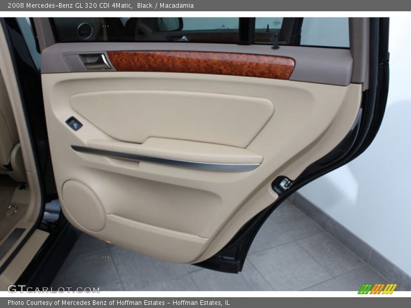 Black / Macadamia 2008 Mercedes-Benz GL 320 CDI 4Matic